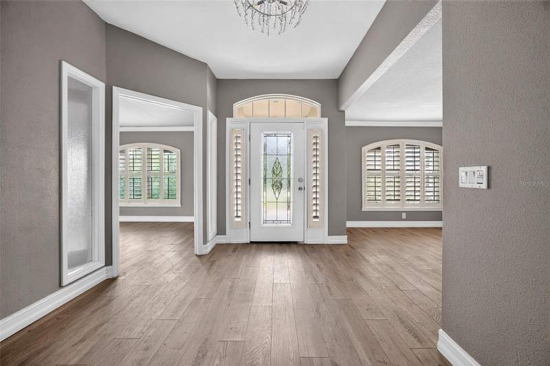 3 bedroom Single Family Residence at 13443 SW Pembroke Circle, Pembroke Sub, Lake Suzy — photo 3