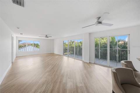 1477 Park Beach Circle #13, Punta Gorda FL - photo 9 of 43