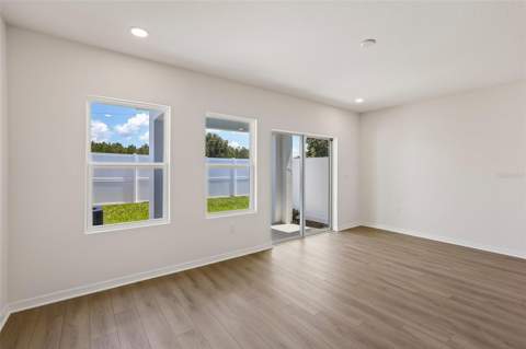 34563 Turpins Avenue, Zephyrhills FL - photo 10 of 27