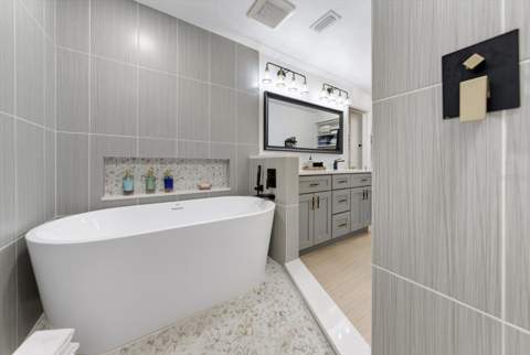 407 Harbor View Lane, Largo FL - photo 18 of 26