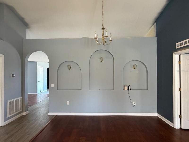 4 bedroom Single Family Residence at 135 VERVAIN AVENUE, HOLLY HILL ESTATES, DAVENPORT — photo 4