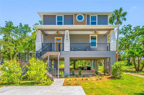 1004 W Henry Avenue, home for sale on W Henry Avenue