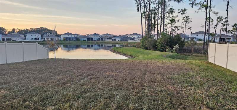 5 bedroom Single Family Residence at 1220 Tahitian Sunrise Drive, North Park Isle Ph 1B 1C & 1D, Plant City — photo 2