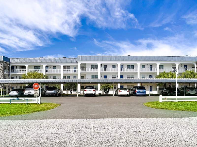 Zephyr Estates