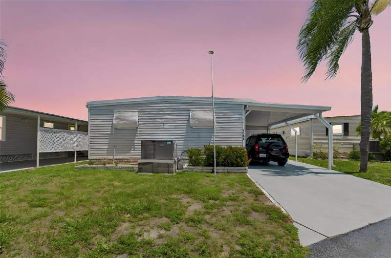 3 bedroom Mobile Home at 7186 Mount Arlington Drive #421, Mobel Americana Mobile Home Park Unrec, St Petersburg — photo 2