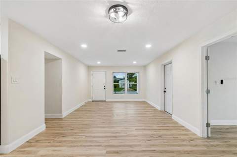 6781 33rd Avenue, St Petersburg FL - photo 10 of 63