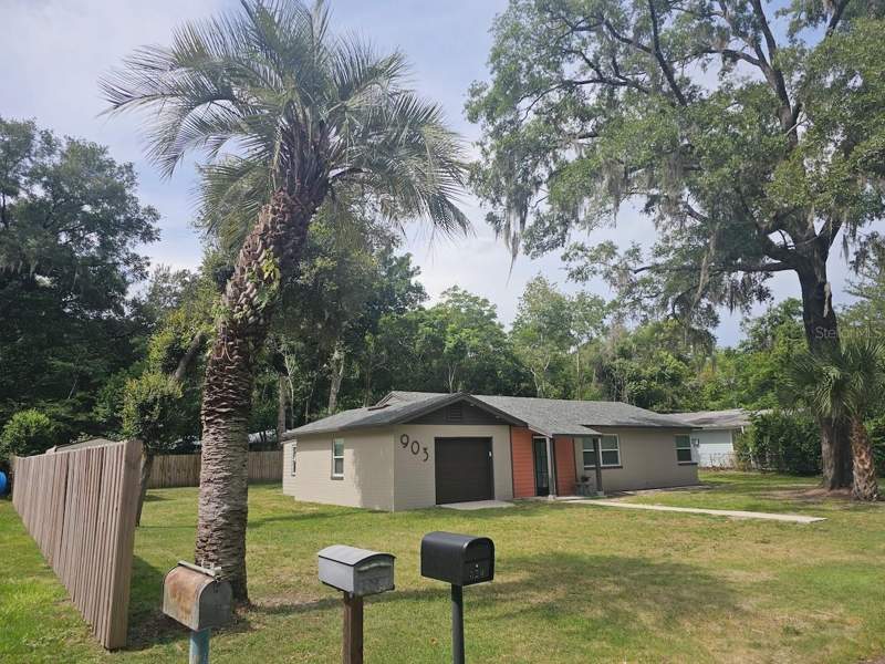 3 bedroom Single Family Residence at 903 NW 33rd Avenue, Addn To Sunshine Estates Range 20, Gainesville — photo 2