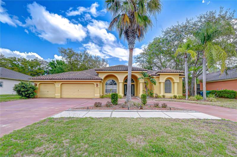 4 bedroom Single Family Residence at 3373 CRESCENT OAKS BOULEVARD, CRESCENT OAKS COUNTRY CLUB REGENCY PH 2, TARPON SPRINGS — photo 1