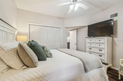 5537 Sea Forest Drive #301, New Port Richey FL - photo 20 of 47