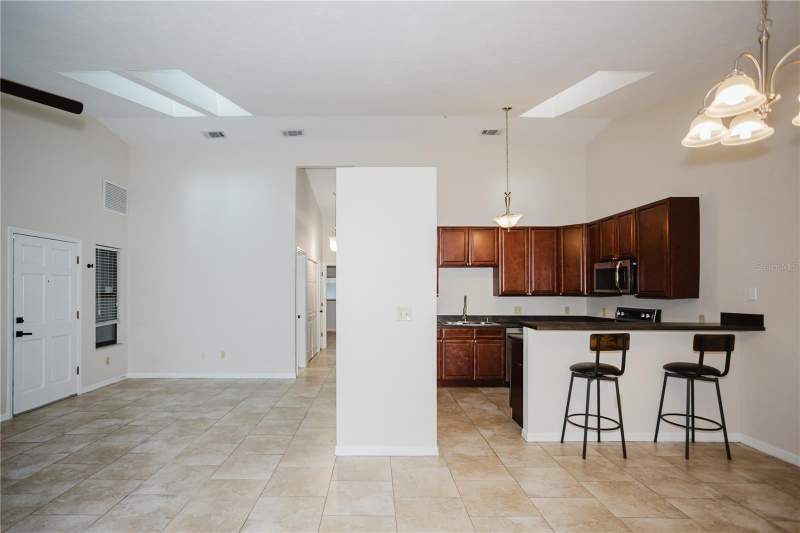 2 bedroom Single Family Residence at 3915 NW 7th Place, Bartram Woods, Gainesville — photo 5