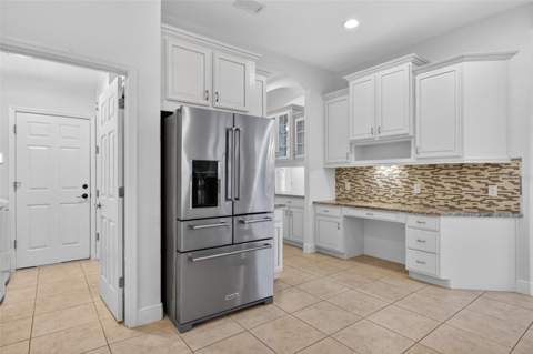8237 Bridgeport Bay Circle, Mount Dora FL - photo 16 of 66