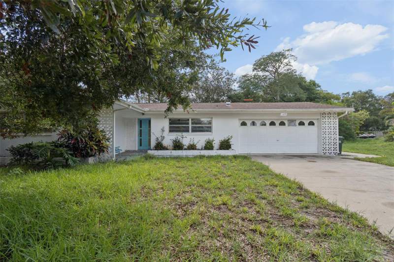3 bedroom Single Family Residence at 11435 Oval Drive, Indian Rocks Highlands, Largo — photo 2