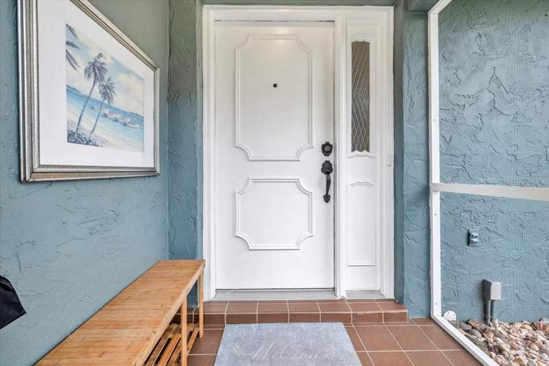 3 bedroom Single Family Residence at 17341 Holmes Avenue, Port Charlotte Sec 031, Port Charlotte — photo 3