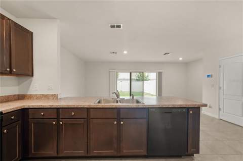 9031 Wildflower Lane, Kissimmee FL - photo 13 of 41