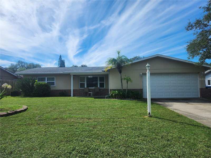 3 bedroom Single Family Residence at 13800 87th Avenue, Oakhurst Park, Seminole — photo 1