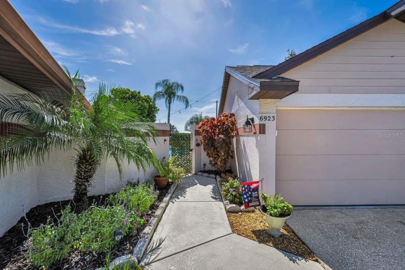 3 bedroom Single Family Residence at 6923 Silvermill Drive, Bayport West Ph I, Tampa — photo 5