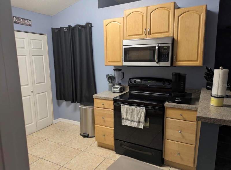 3 bedroom Single Family Residence at 2861 Fifer Drive, Deltona Lakes Un 34, Deltona — photo 3