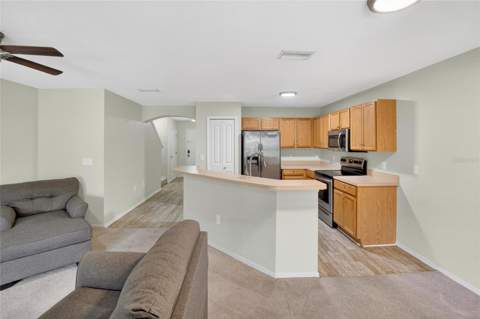 2605 Oleander Lakes Drive, Brandon FL - photo 12 of 68