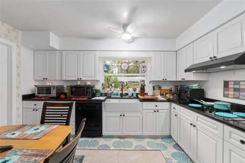 3710 NW 22nd Place, Gainesville FL - photo 21 of 49