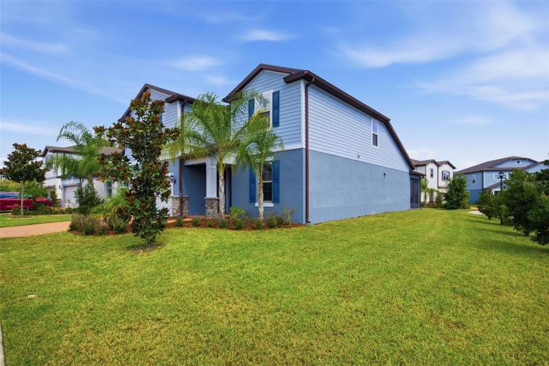 4 bedroom Single Family Residence at 19271 Mossy Pine Drive, K-Bar Ranch Prcl M, Tampa — photo 2