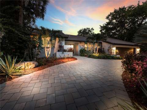 5231 Siesta Cove Drive, home for sale in Sarasota 34242