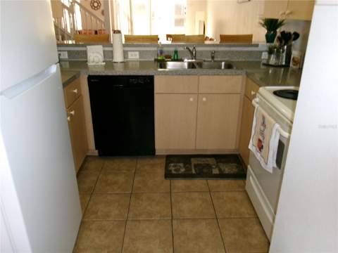 1285 S South Beach Circle, Kissimmee FL - photo 24 of 26