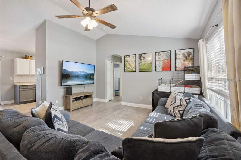 3 bedroom Single Family Residence at 648 Tranquility Street, Minneola Quail Valley Ph 02 Lt 101, Minneola — photo 3
