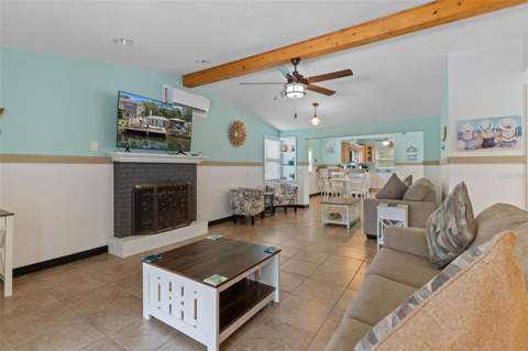 6245 Waverly Road, Weeki Wachee FL - photo 10 of 31