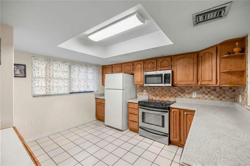 3 bedroom Condominium at 964 5th Street #964, Clermont Lake Dot Villas Condo, Clermont — photo 4