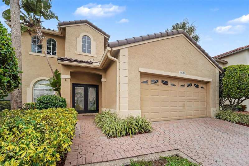 3 bedroom Single Family Residence at 10618 Hatteras Drive, Palm Bay Phase 1, Tampa — photo 1