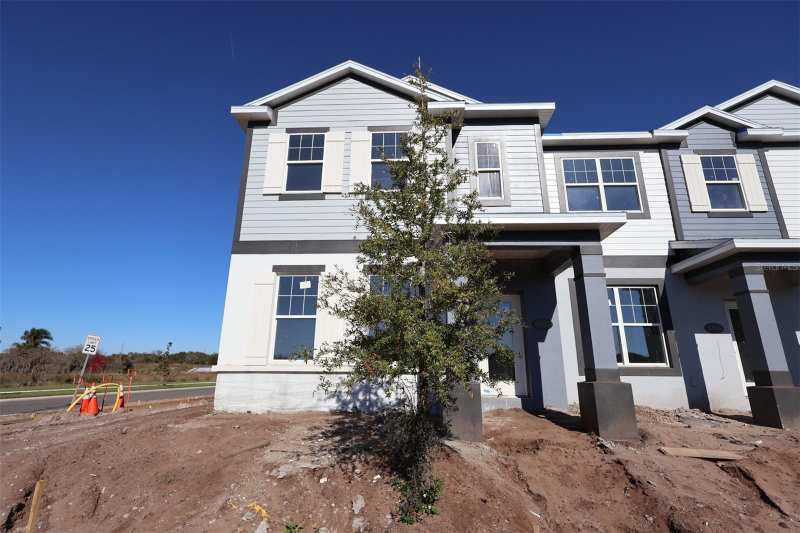 3 bedroom Townhouse at 5192 Center Lake Ranch Boulevard, Center Lake On The Park, St Cloud — photo 1