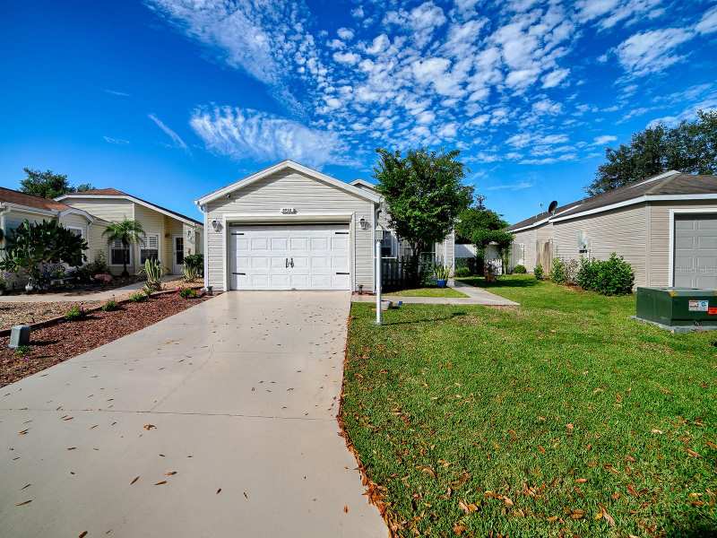 2 bedroom Single Family Residence at 4952 Heron Run Circle, Plantation At Leesburg Heron Run, Leesburg — photo 1