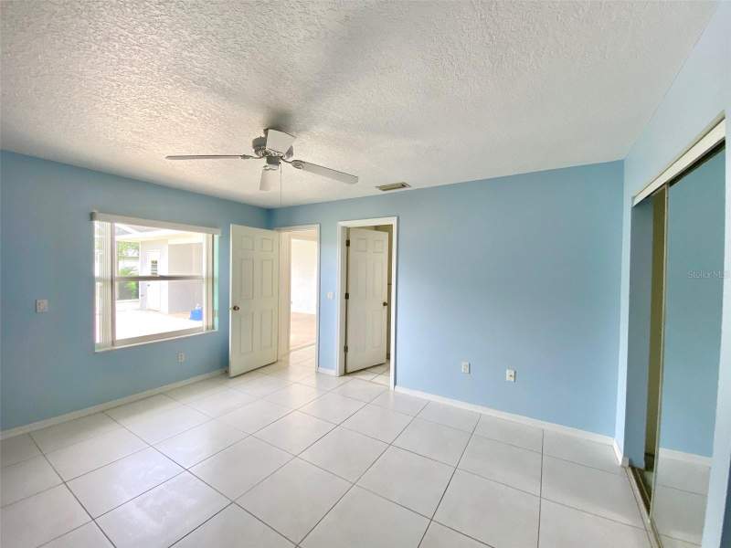 2 bedroom Villa at 1129 Apple Terrace, Leesburg Royal Oak Estates, Leesburg — photo 4