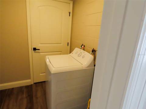 8055 33rd Avenue, St Petersburg FL - photo 18 of 27