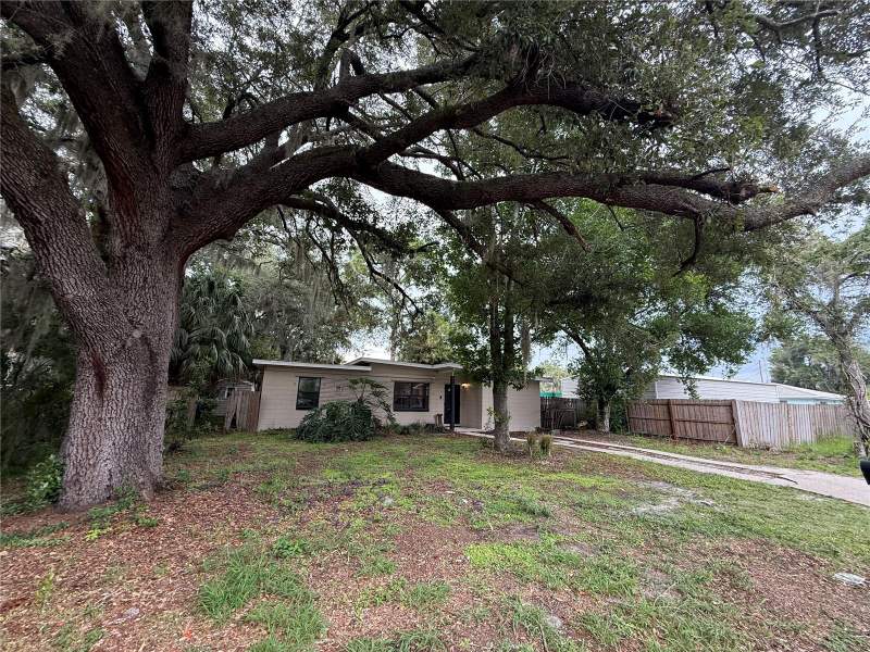 3 bedroom Single Family Residence at 1435 Triangle Drive, Triangle Acres, Mount Dora — photo 2