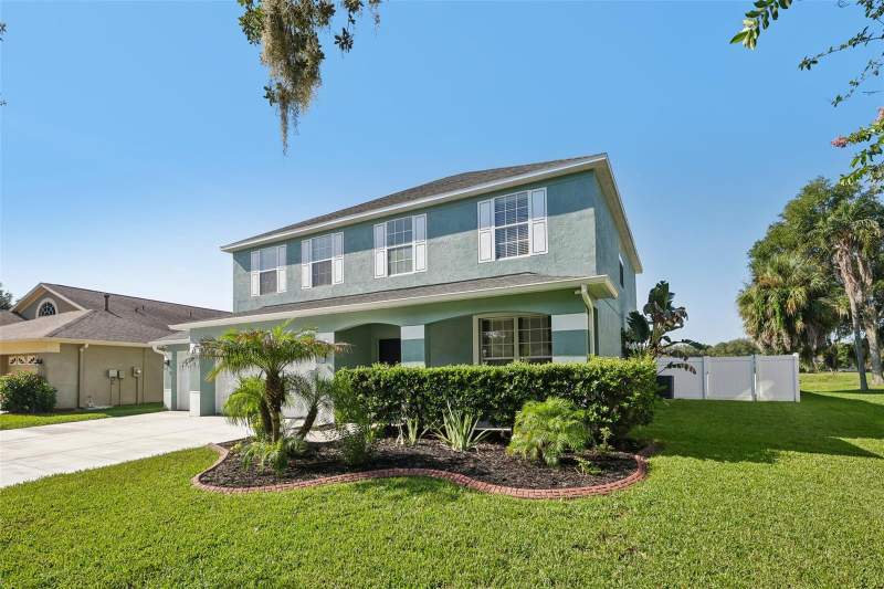 4 bedroom Single Family Residence at 205 Rosana Drive, Hickory Lakes Ph 2, Brandon — photo 3
