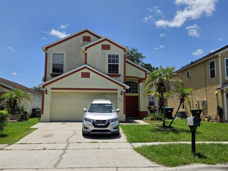 2261 BLUE SAPPHIRE CIRCLE home for sale in Stonegate