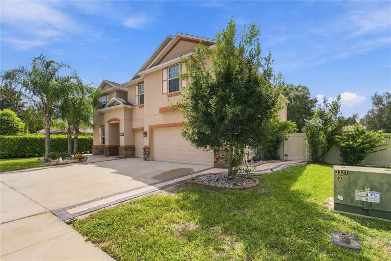 7 bedroom Single Family Residence at 13856 Crest Lake Drive, Lakeside Ph 1A 2A & 05, Hudson — photo 3