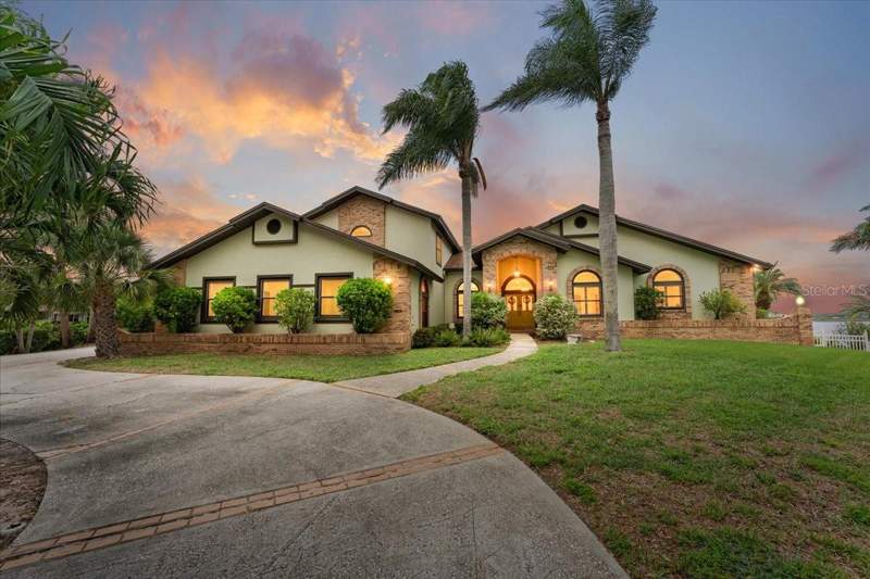 5 bedroom Single Family Residence at 1589 Mary Lane, Sail Harbor, Tarpon Springs — photo 2