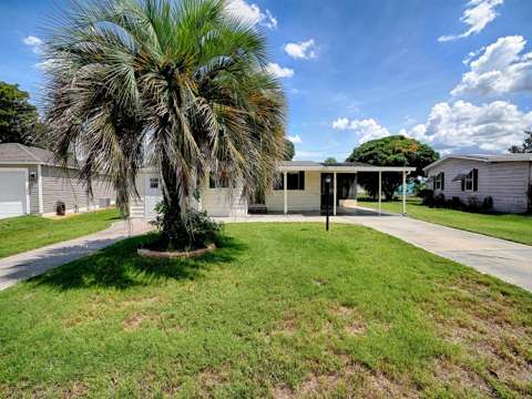 721 Sharon Drive, home for sale in The Villages 32159