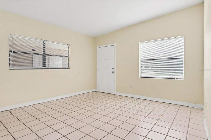 3 bedroom Single Family Residence at 4720 Balboa Drive, Pine Hills Sub 7, Orlando — photo 3