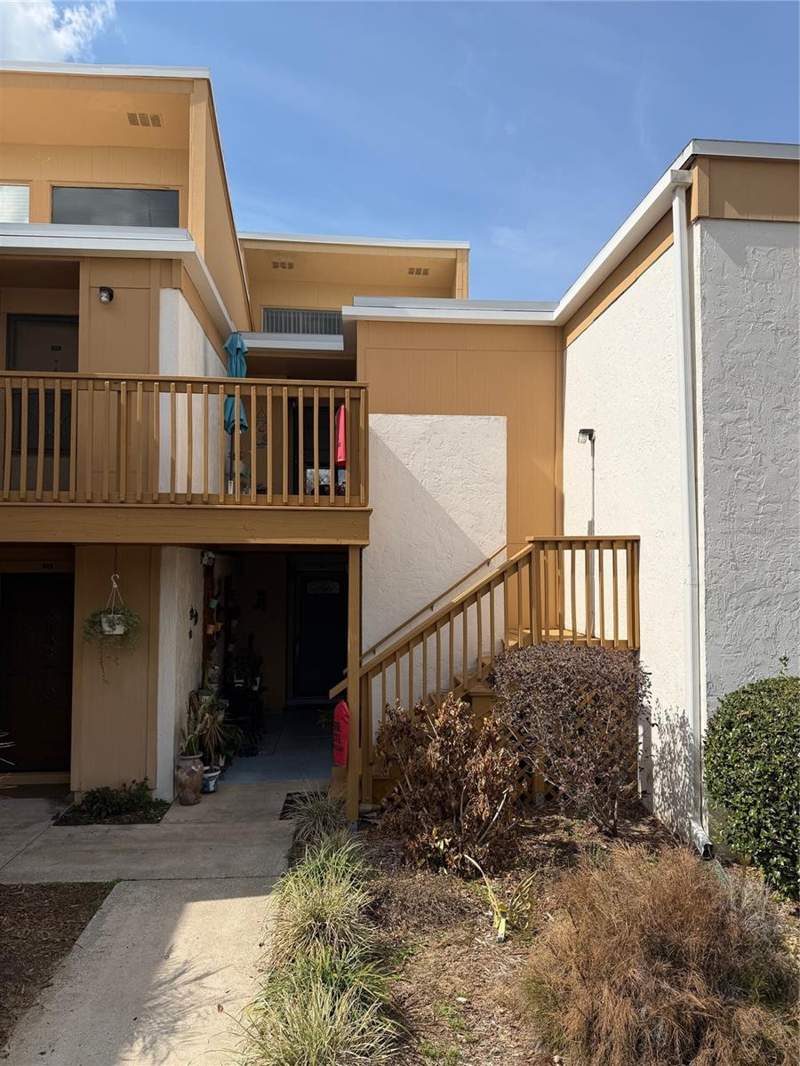 2 bedroom Condominium at 1051 S Highland Street #3D, Bunker Hills Inc, Mount Dora — photo 2