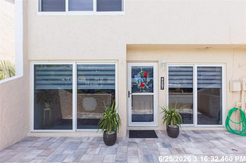 2 bedroom Townhouse at 4207 Fogcutter Court, Spinnaker Cove Condo Phase 1 Section A, Tampa — photo 4
