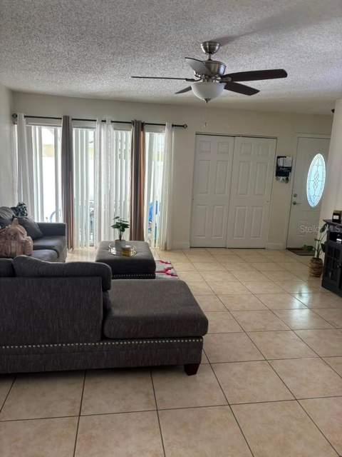 7310 Baja Court, Tampa FL - photo 6 of 19