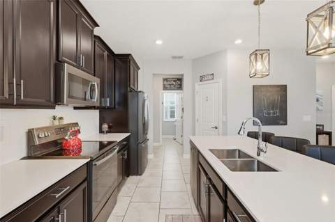 8728 Pacific Dunes Drive, Davenport FL - photo 9 of 50