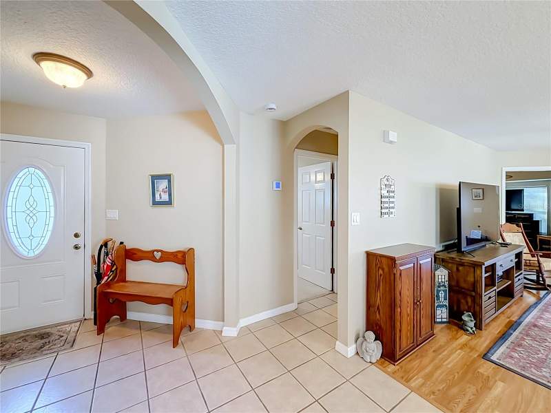 2 bedroom Single Family Residence at 25146 Cranes Roost Circle, Plantation At Leesburg Golfview, Leesburg — photo 4