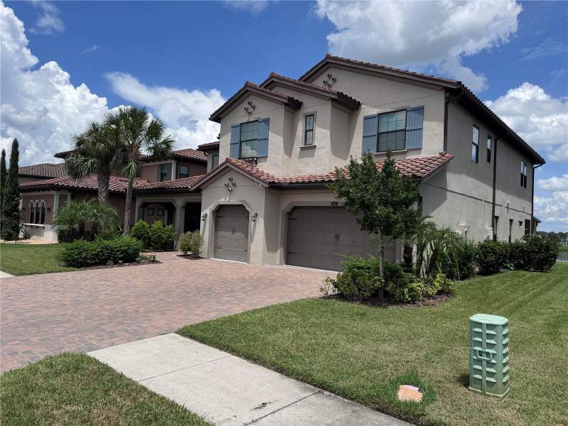 5 bedroom Single Family Residence at 28661 Picana Lane, Estancia Ph 2B2, Wesley Chapel — photo 2