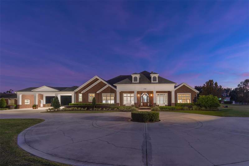 10 bedroom Single Family Residence at 2780 Vickie Court, Florida Fruit Belt Sales Co 1, Kissimmee — photo 2
