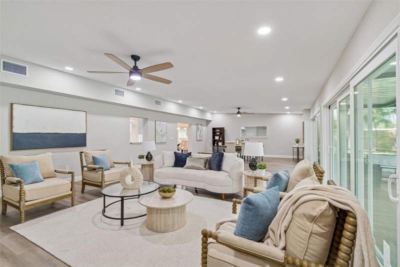 4 bedroom Single Family Residence at 8402 Boxwood Drive, Bay Crest Park Unit No 10-A, Tampa — photo 4