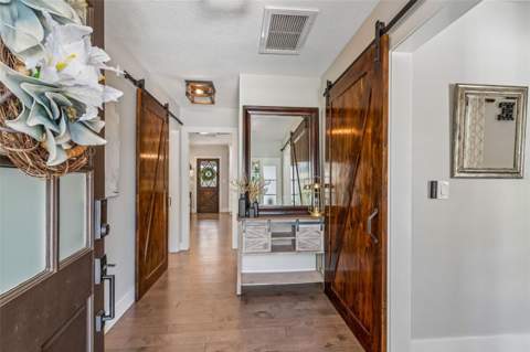 4528 W Woodmere Road, Tampa FL - photo 8 of 99